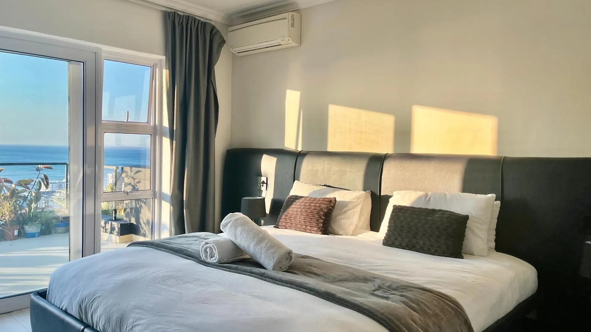 Guest house Cape20 - Luxury Villa Stay Cape Town South Africa